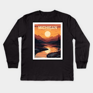 MICHIGAN Kids Long Sleeve T-Shirt